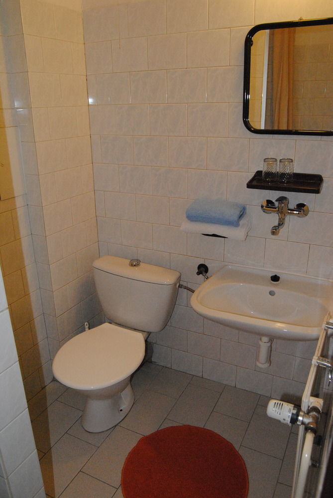 Hotel Olga Prag Exteriör bild