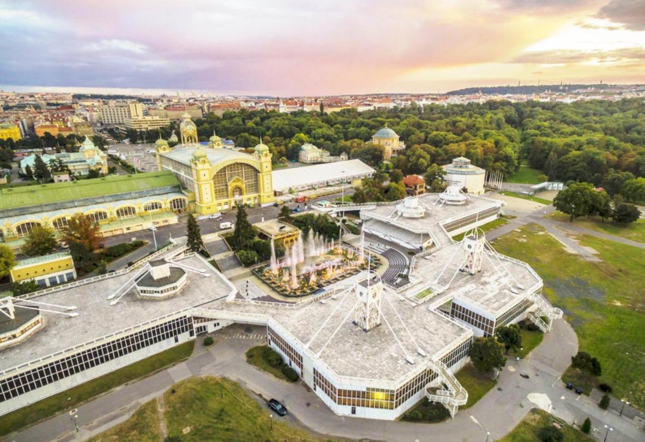 Hotel Olga Prag Exteriör bild